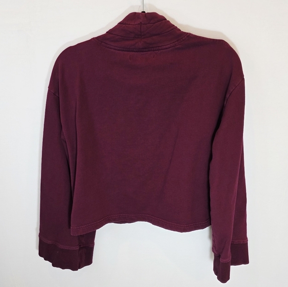 SATVA Burgundy Bell Sleeves Mock Neck Athletic Boxy Cropped Sweatshirt Size S - Picture 7 of 7
